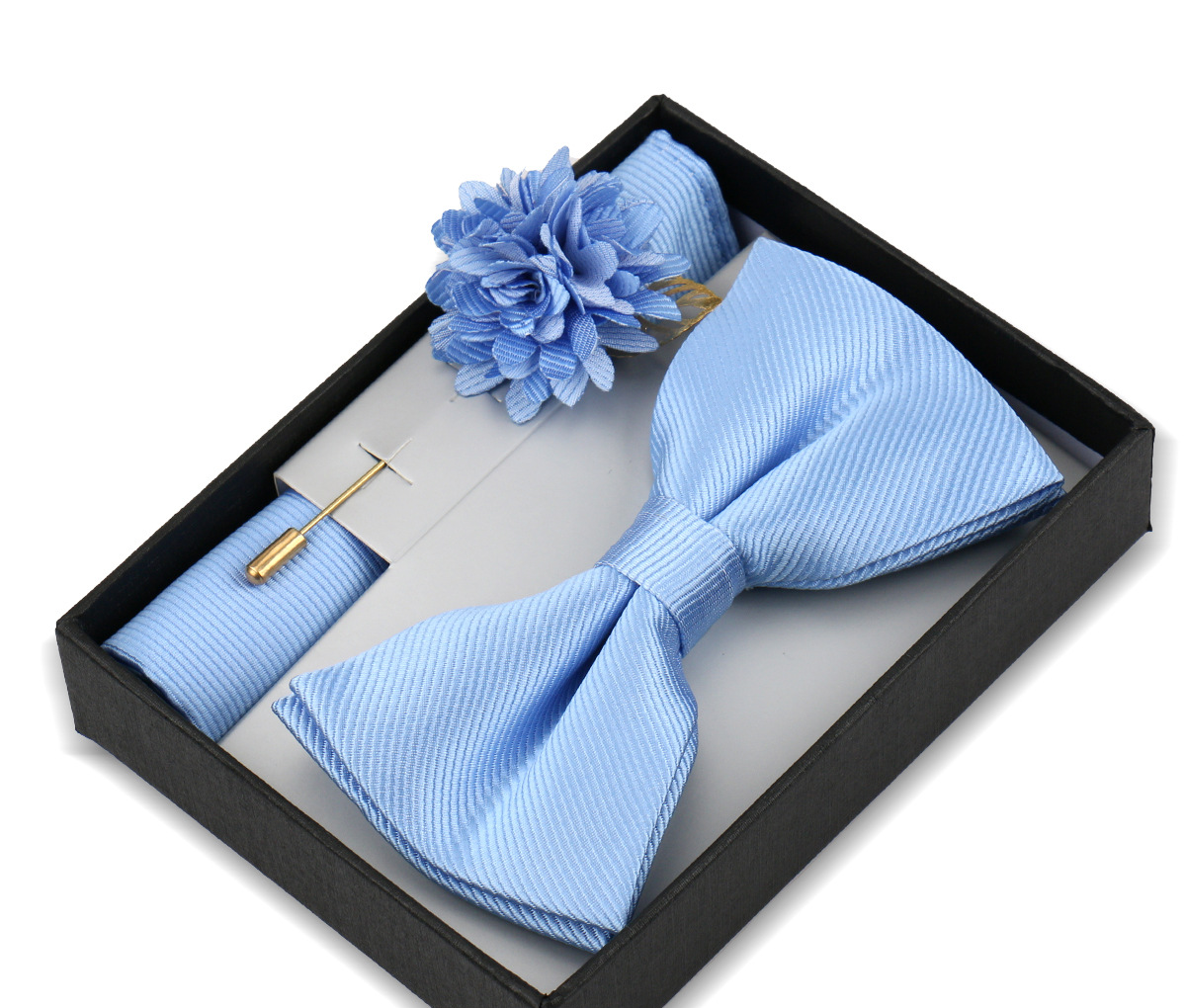 Elegantes Fliegen-Set mit Einstecktuch & Brosche