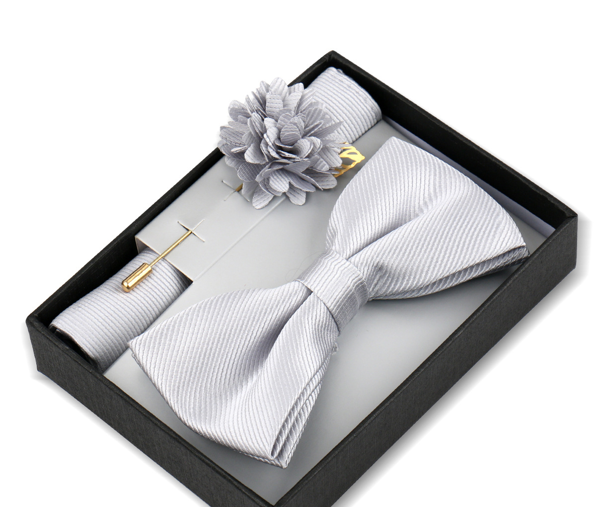 Elegantes Fliegen-Set mit Einstecktuch & Brosche