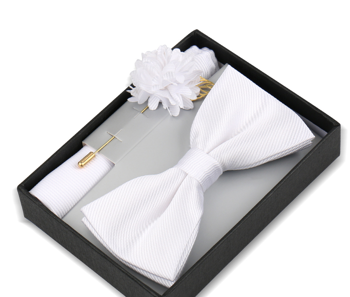 Elegantes Fliegen-Set mit Einstecktuch & Brosche
